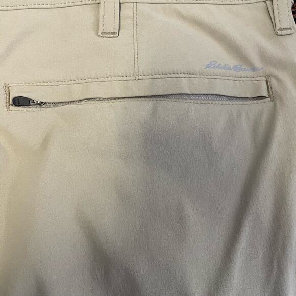 Eddie Bauer Men's 38x32 Khaki Nylon Pants Camping Outdoor Hiking Golf - Picture 6 of 8